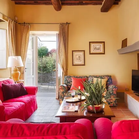 Primo Sole 22, Emma Villa *